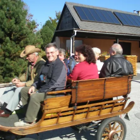Maison d'hôtes Radgasthof Schutz - Restaurant Camping Wellness